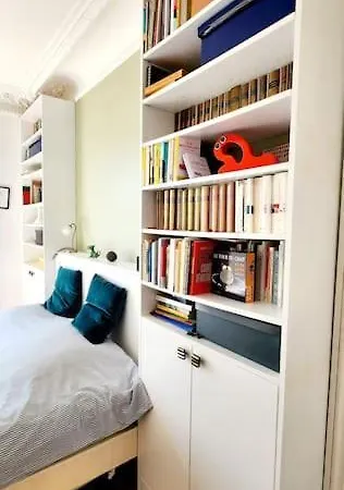 Sentier Sublime Cosy In Heart Of Apartmán
